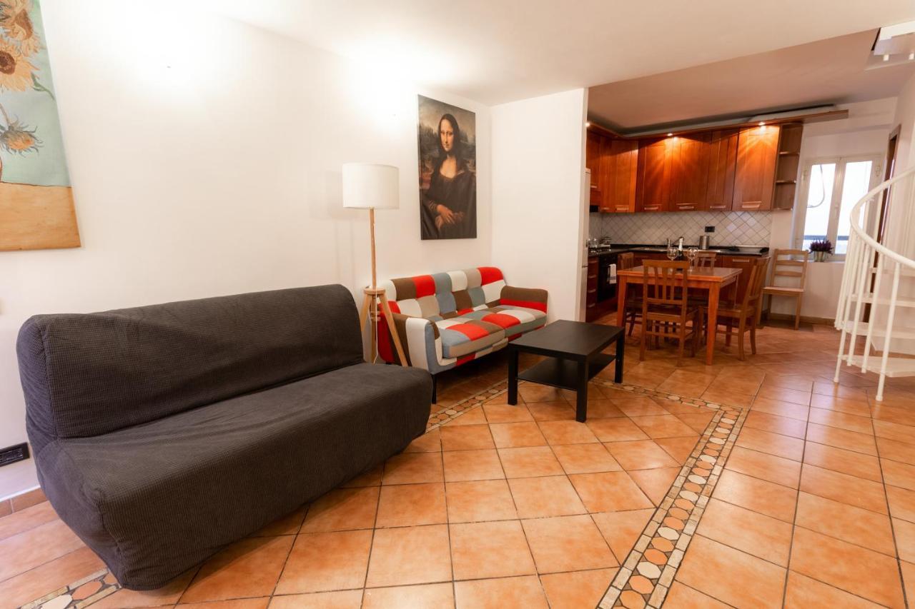 Trastevere Four Seasons Trilussa 1 Rome Buitenkant foto