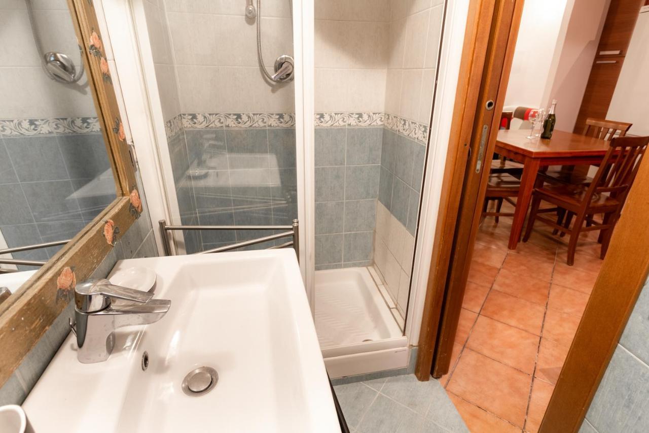 Trastevere Four Seasons Trilussa 1 Rome Buitenkant foto