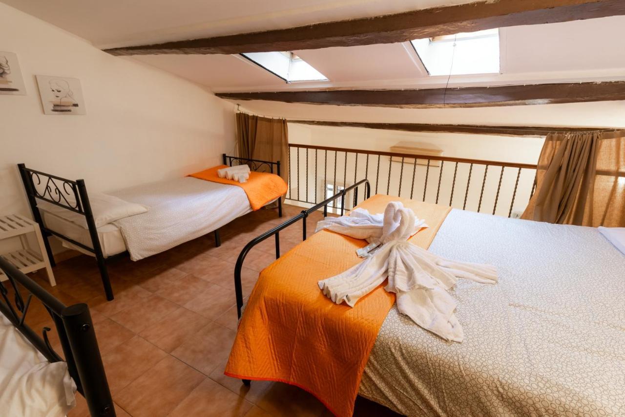 Trastevere Four Seasons Trilussa 1 Rome Buitenkant foto